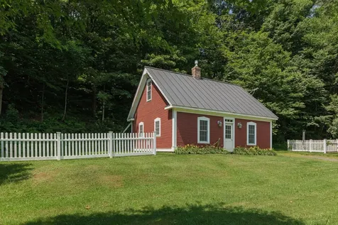 425 Nebraska Valley Road Stowe VT 05672