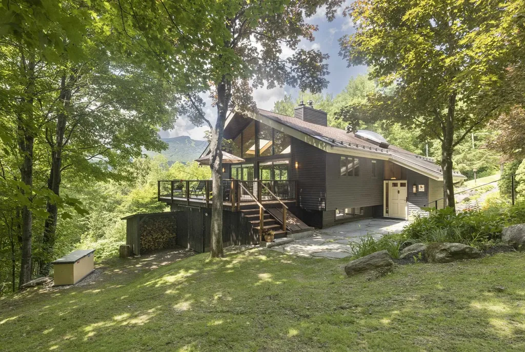 1039 Notchbrook Road Stowe VT 05672