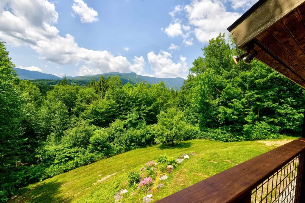 1039 Notchbrook Road Stowe VT 05672
