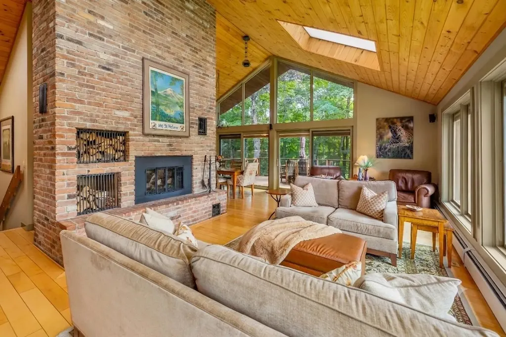 1039 Notchbrook Road Stowe VT 05672