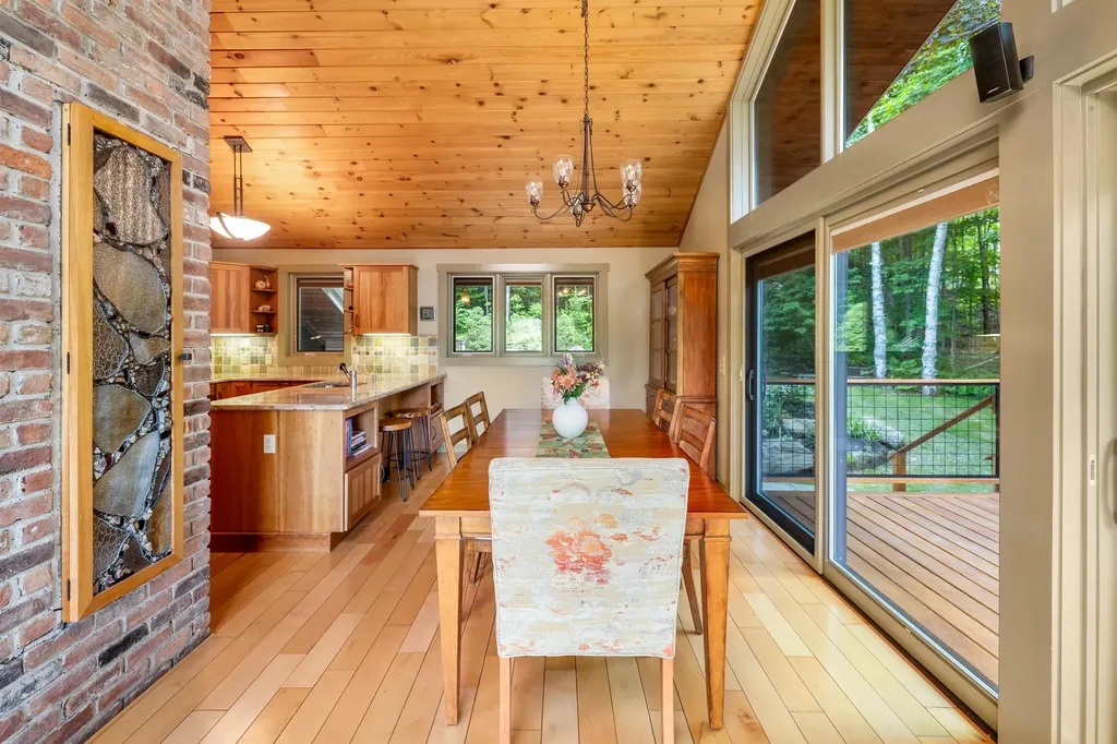 1039 Notchbrook Road Stowe VT 05672