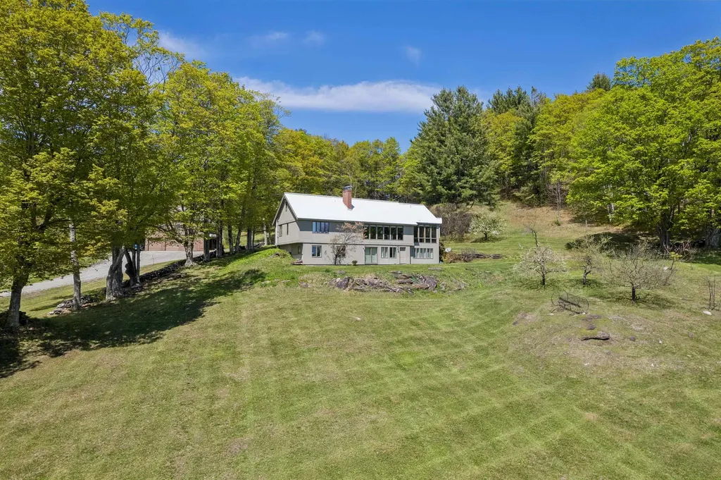 5525 North Bridgewater Road Bridgewater VT 05034