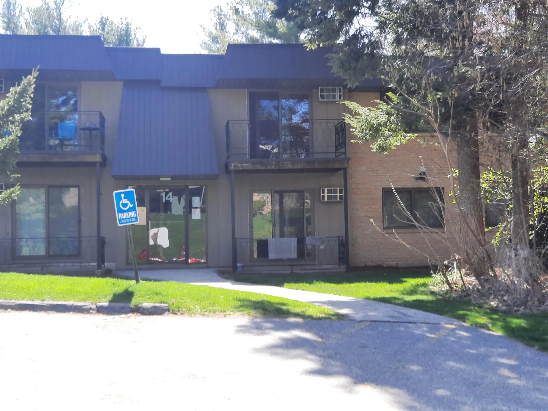 14 Strawberry Bank Road Nashua NH 03062