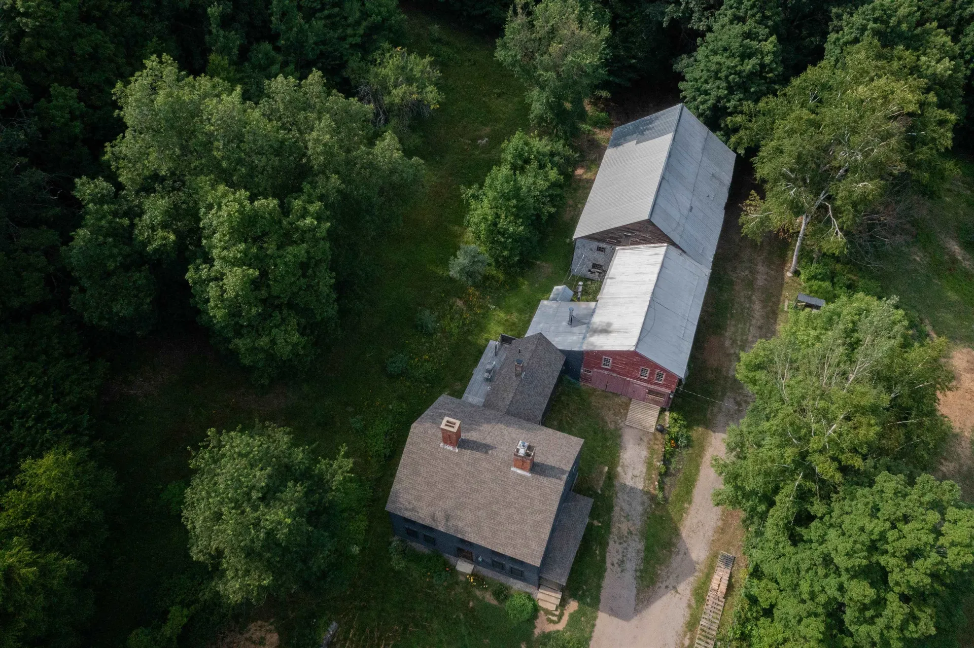 301 Tiffany Hill Road Weare NH 03281-5203