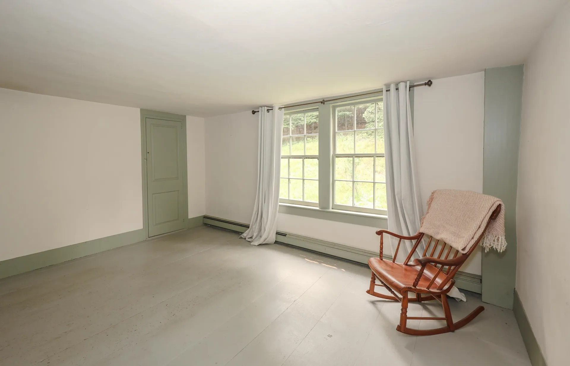 301 Tiffany Hill Road Weare NH 03281-5203