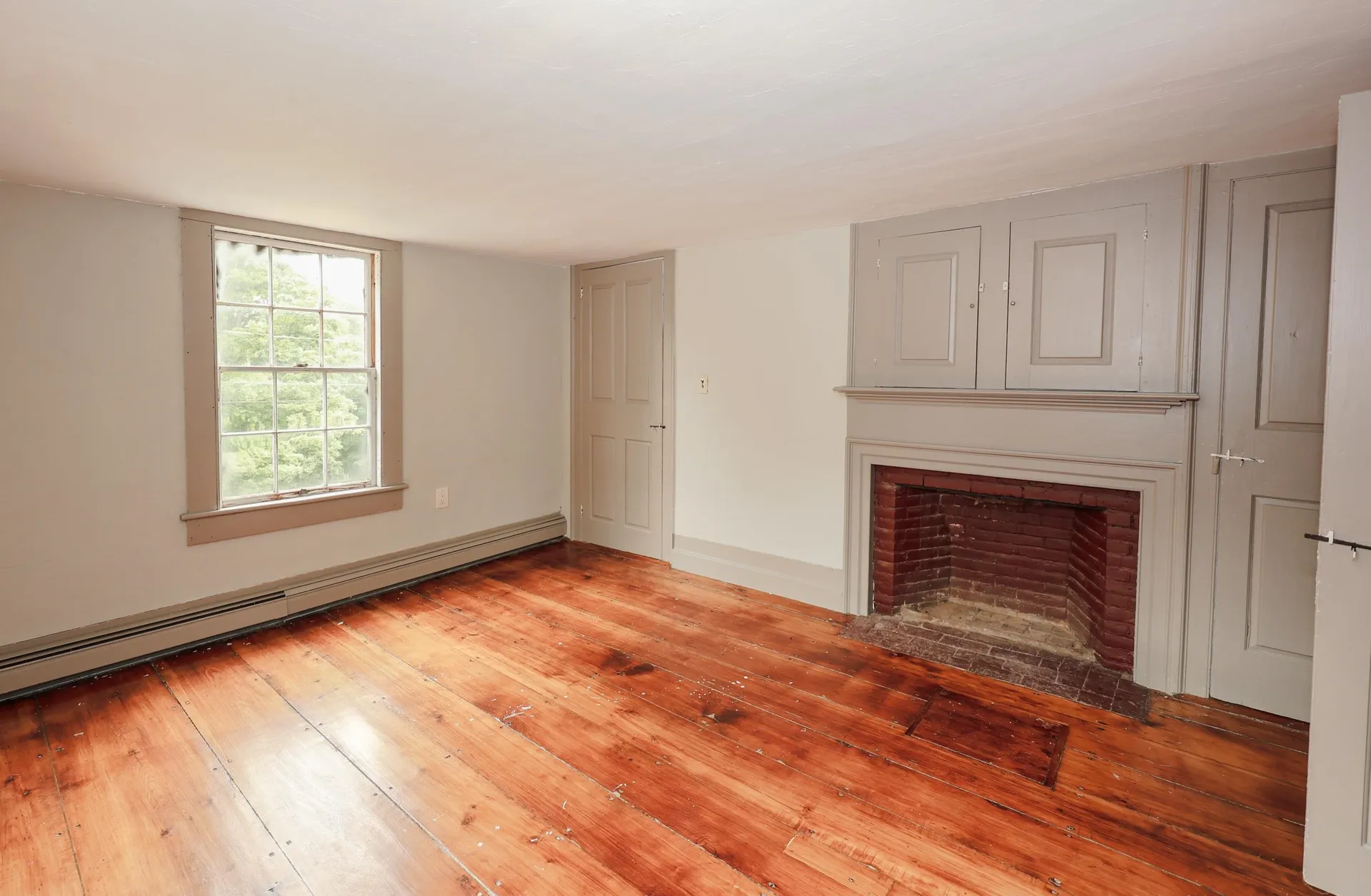 301 Tiffany Hill Road Weare NH 03281-5203