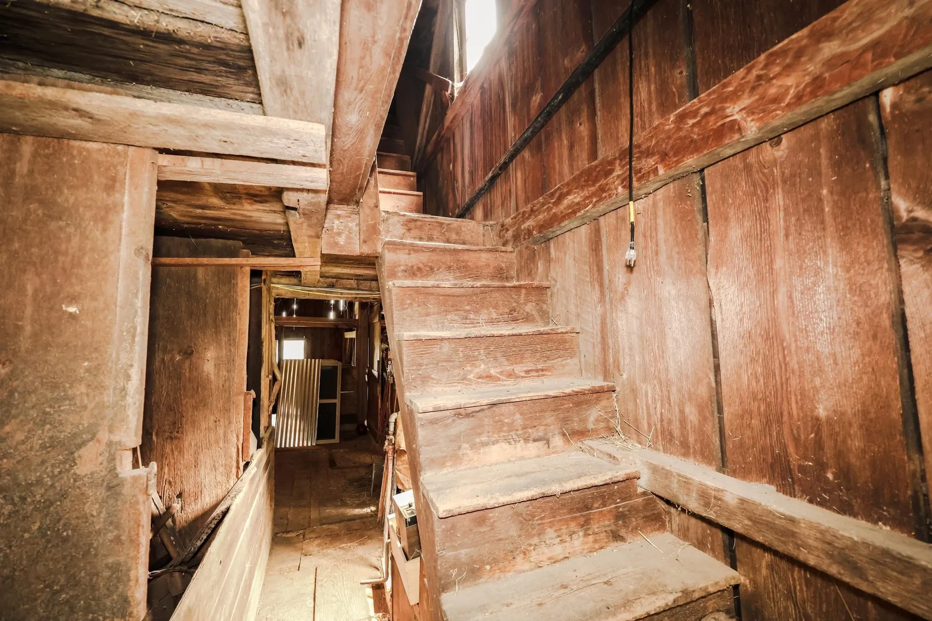 301 Tiffany Hill Road Weare NH 03281-5203