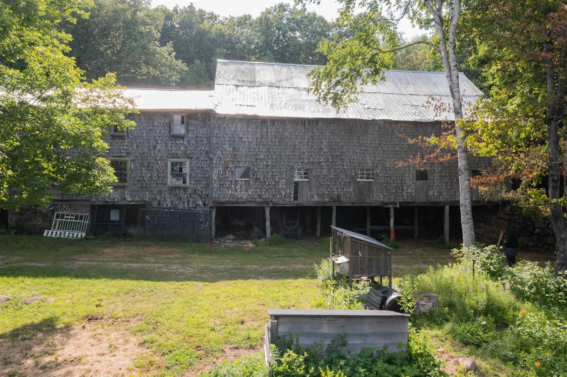 301 Tiffany Hill Road Weare NH 03281-5203