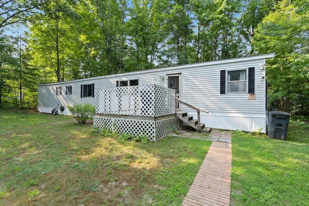 95 Walden Road Colchester VT 05446