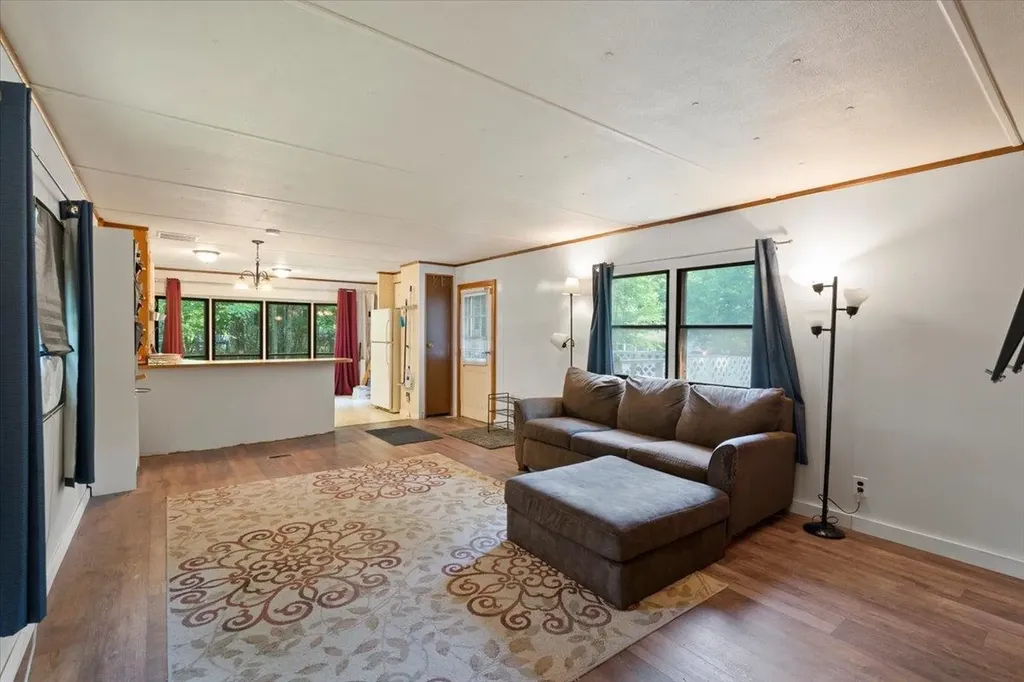 95 Walden Road Colchester VT 05446