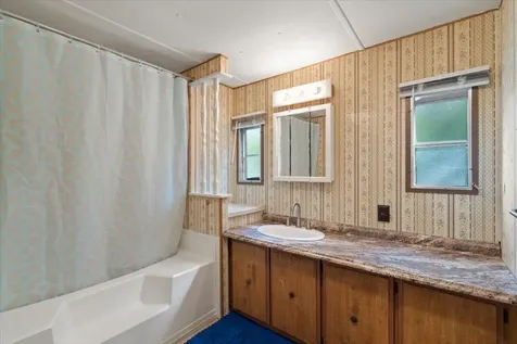 95 Walden Road Colchester VT 05446