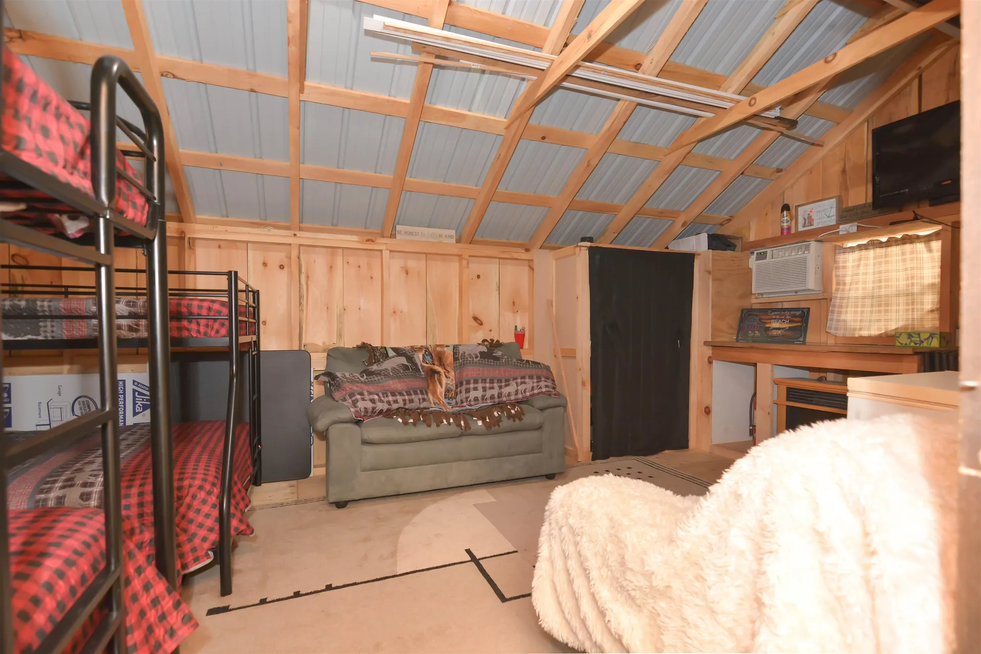 9 Eagle Drive Belmont NH 03220