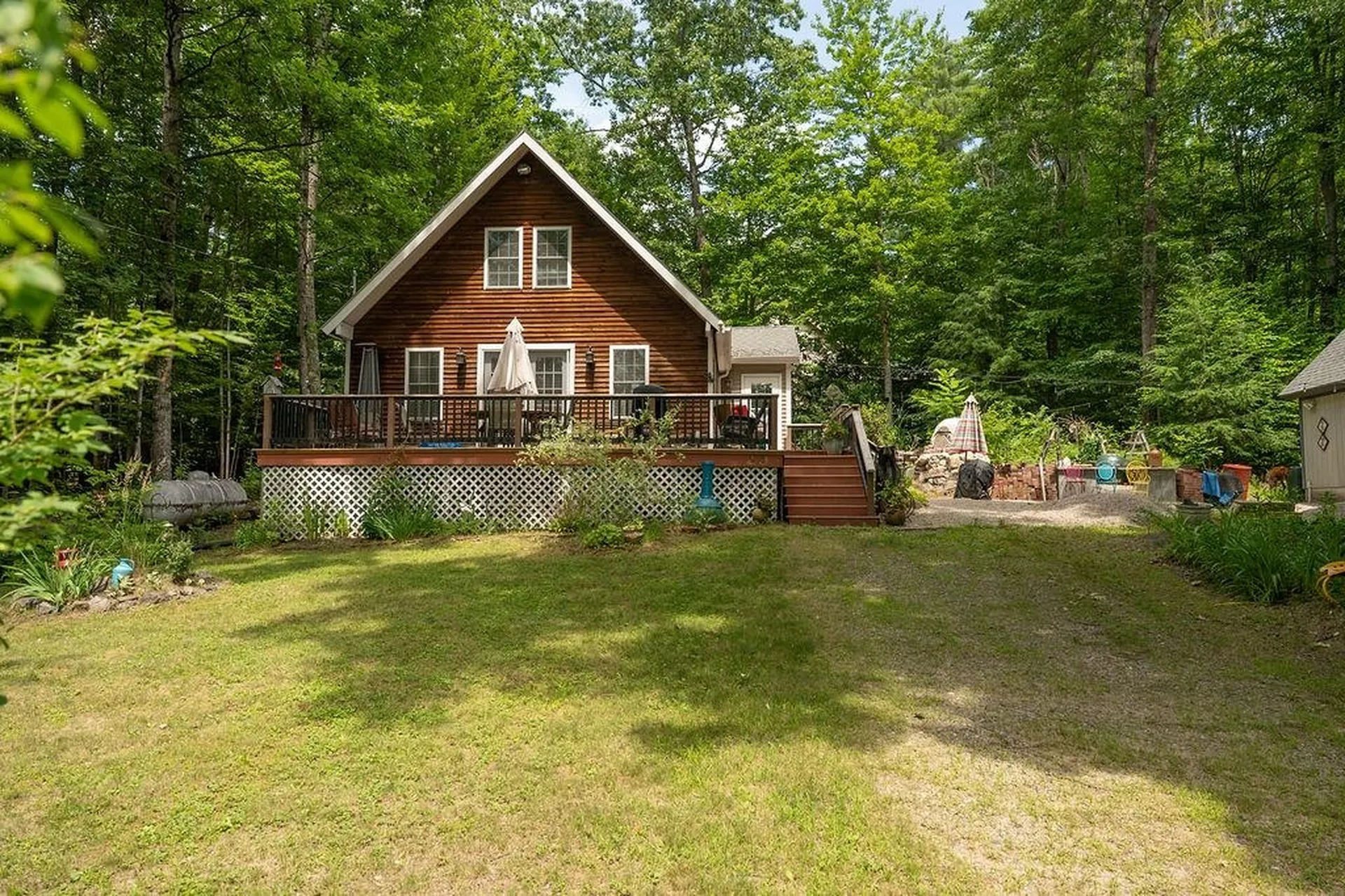 29 Casson Street Moultonborough NH 03254