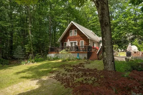 29 Casson Street Moultonborough NH 03254