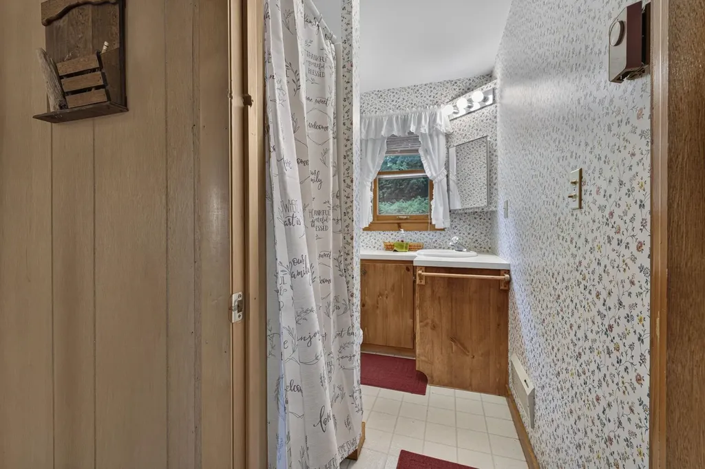 2395 Valley Road Stoddard NH 03464