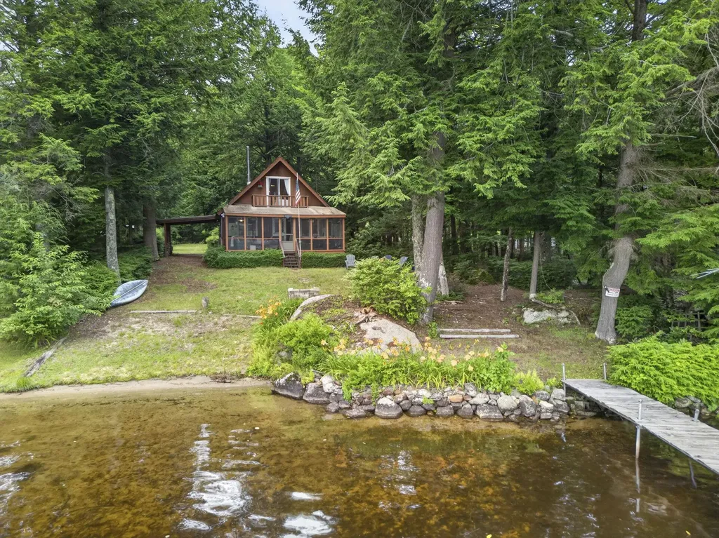 2395 Valley Road Stoddard NH 03464