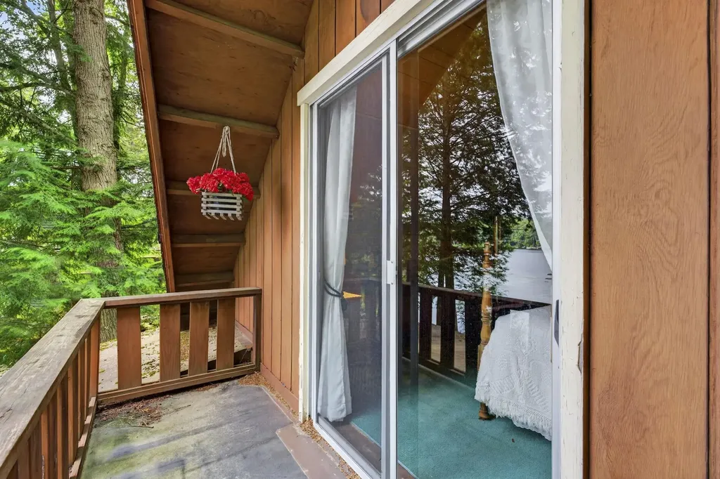 2395 Valley Road Stoddard NH 03464