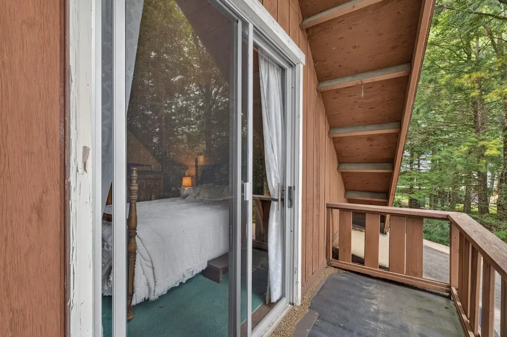 2395 Valley Road Stoddard NH 03464