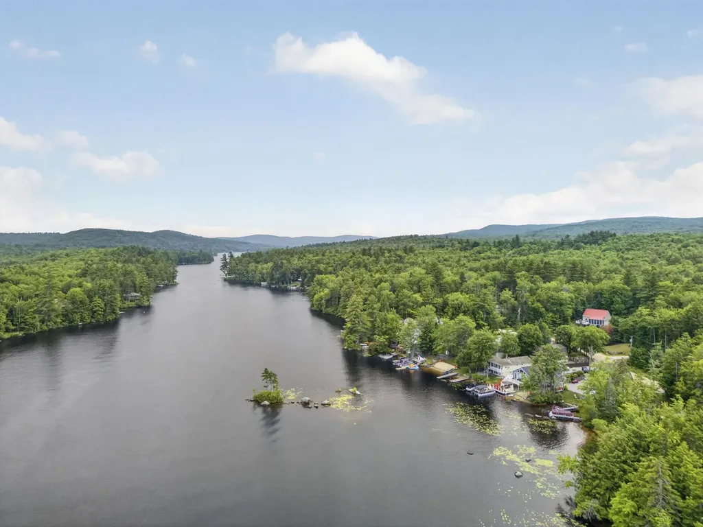 2395 Valley Road Stoddard NH 03464