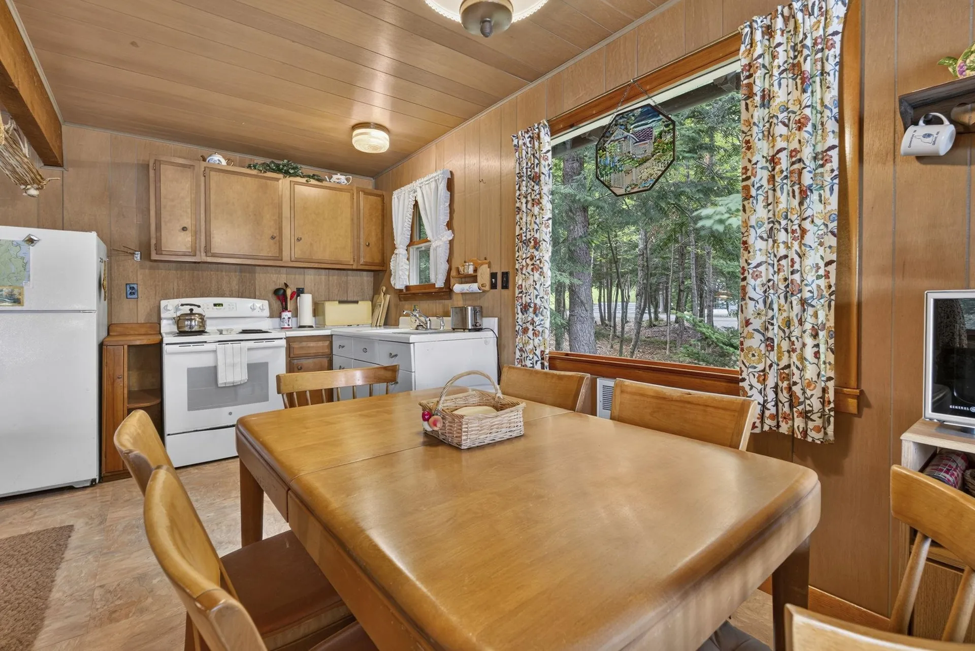 2395 Valley Road Stoddard NH 03464