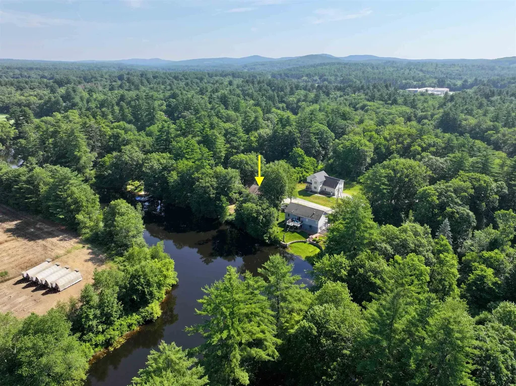 8 Riverside Drive Allenstown NH 03275