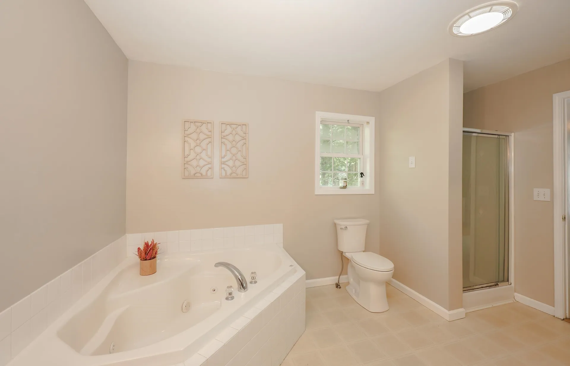 8 Riverside Drive Allenstown NH 03275