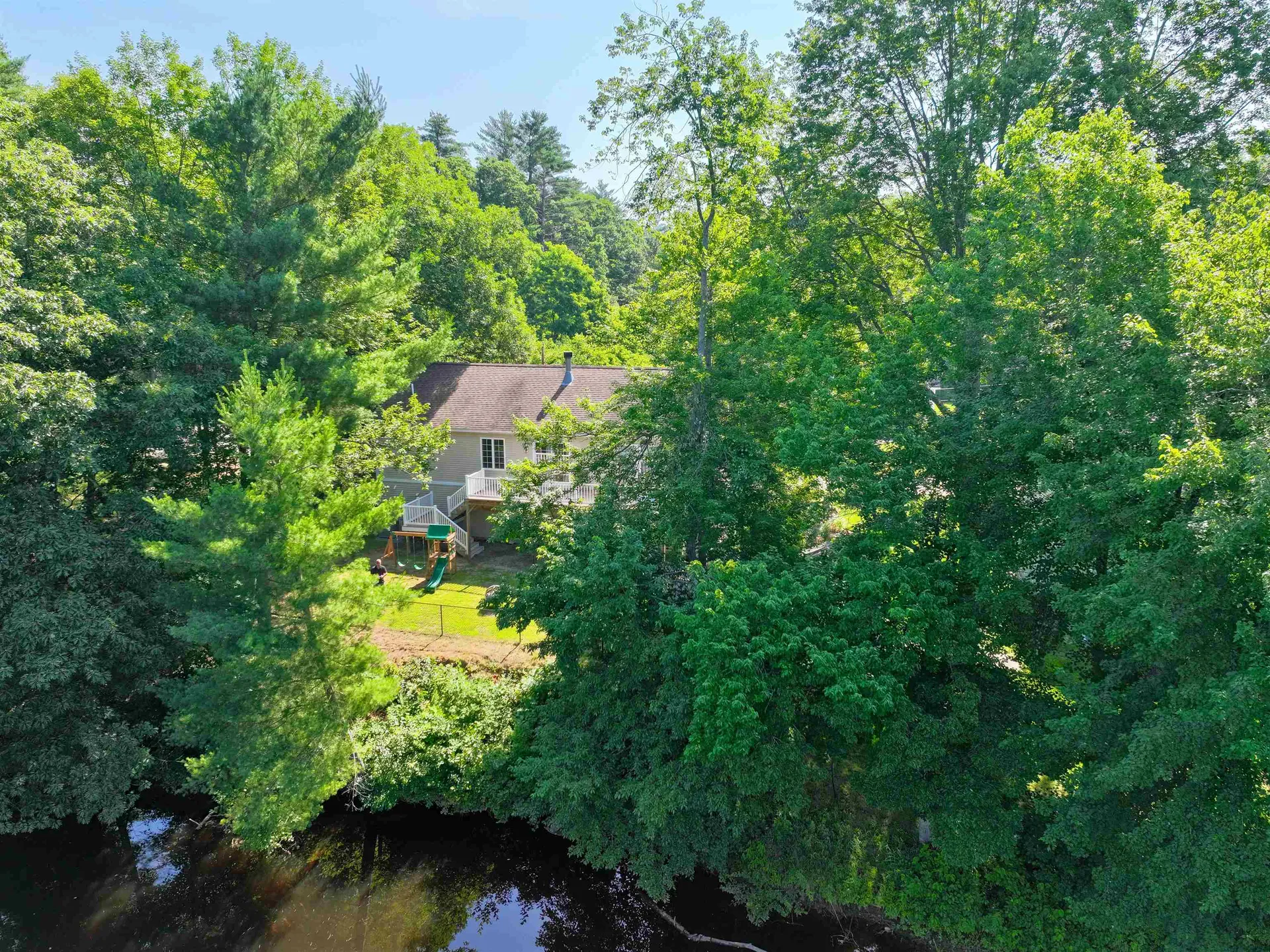 8 Riverside Drive Allenstown NH 03275