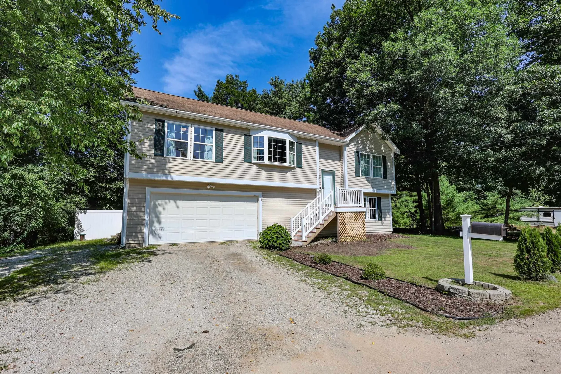8 Riverside Drive Allenstown NH 03275
