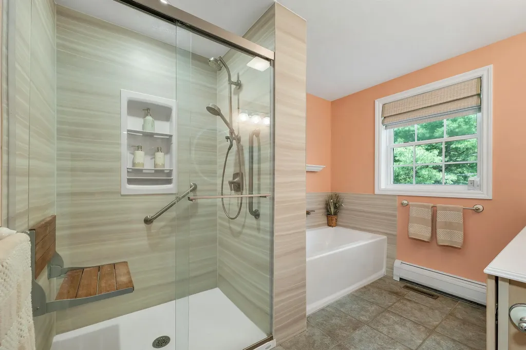 54 Liberty Lane Barrington NH 03825