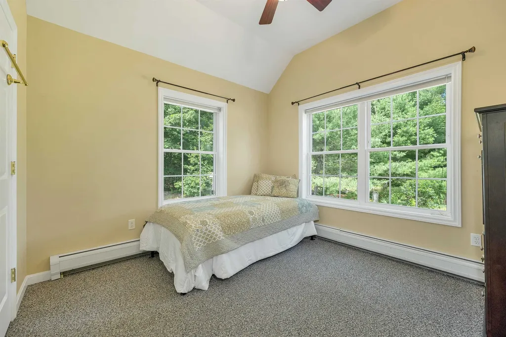 54 Liberty Lane Barrington NH 03825