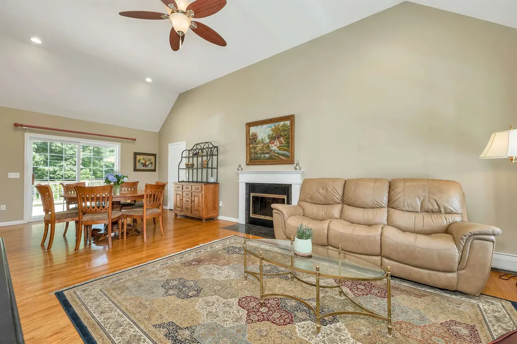 54 Liberty Lane Barrington NH 03825