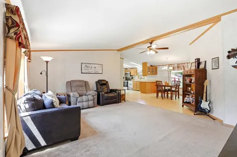 28 Emile Drive Allenstown NH 03275