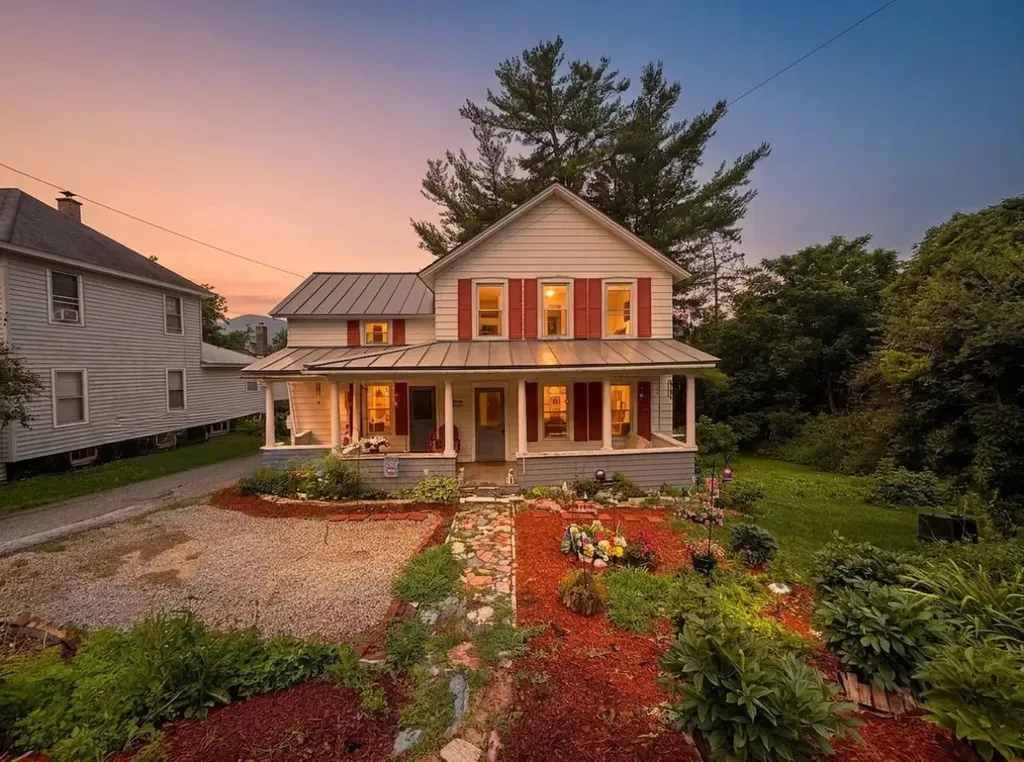 543 Pleasant Street West Rutland VT 05777