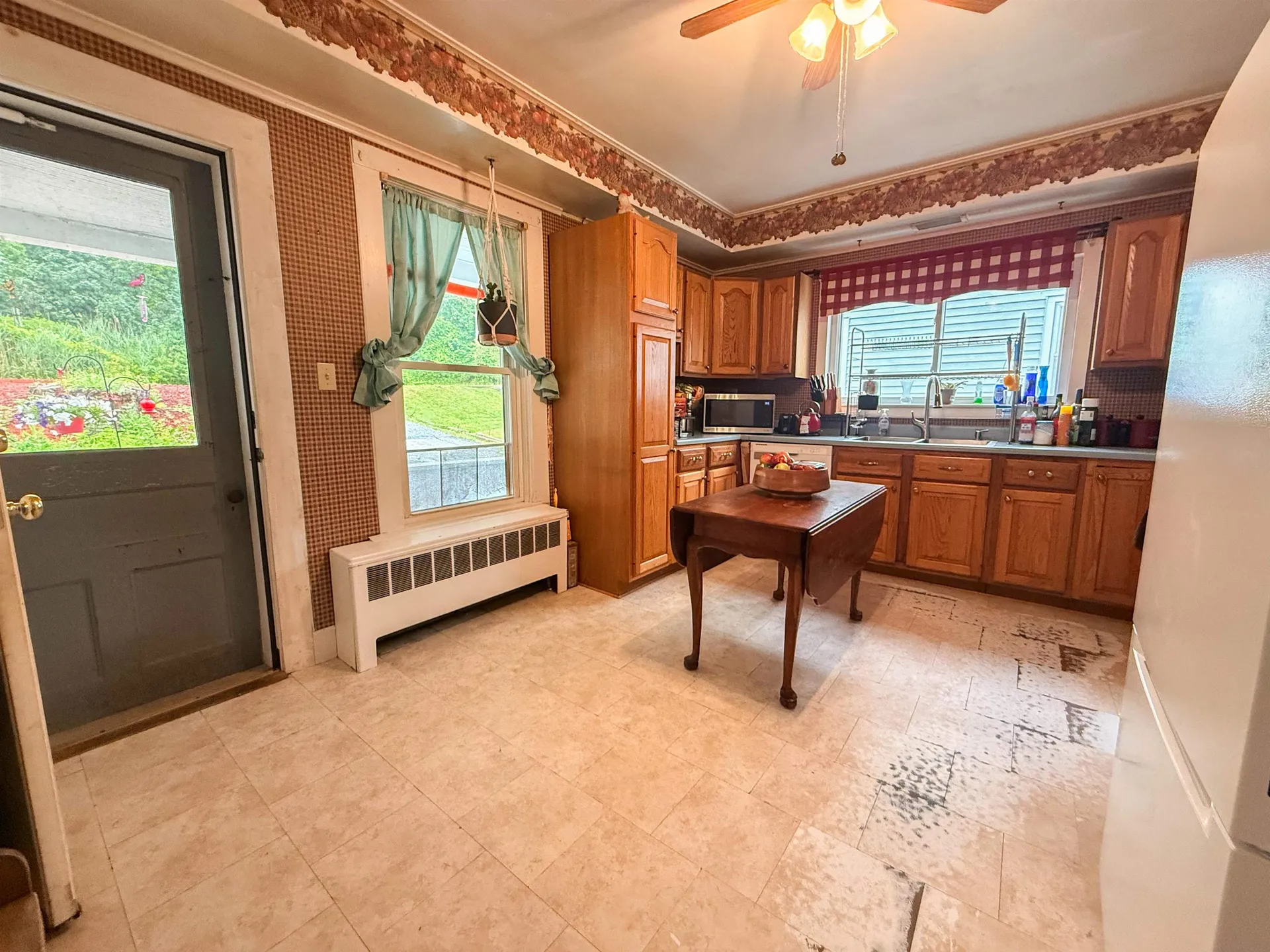 543 Pleasant Street West Rutland VT 05777