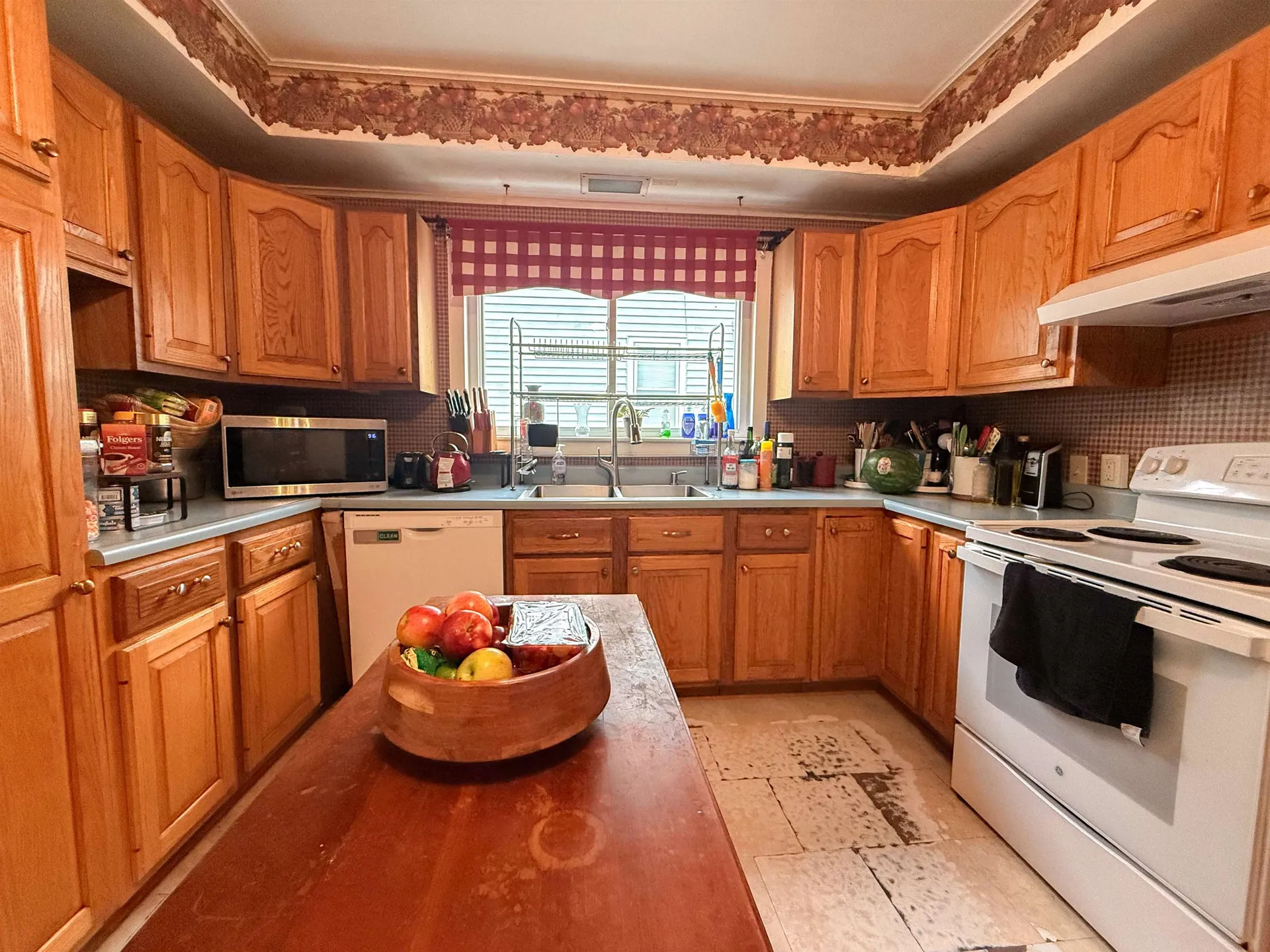 543 Pleasant Street West Rutland VT 05777