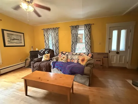 543 Pleasant Street West Rutland VT 05777