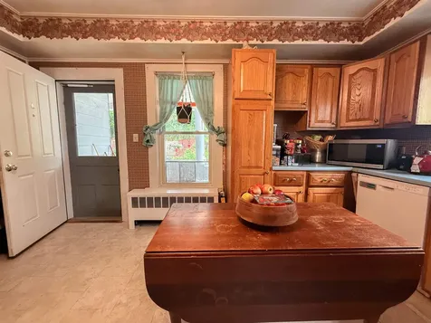 543 Pleasant Street West Rutland VT 05777