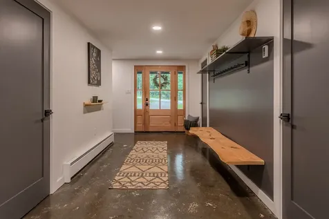 1161 Little Pond Road Londonderry VT 05148