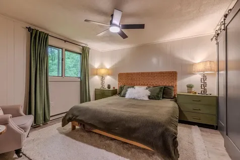 1161 Little Pond Road Londonderry VT 05148