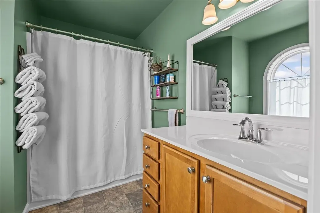 183 Harbor View Drive St. Albans Town VT 05478-4488