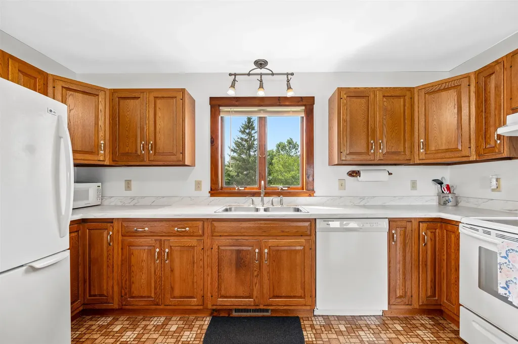 1000 Plank Road Ferrisburgh VT 05491