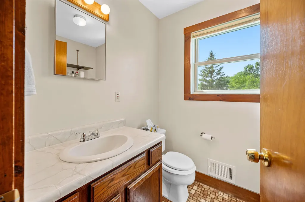 1000 Plank Road Ferrisburgh VT 05491