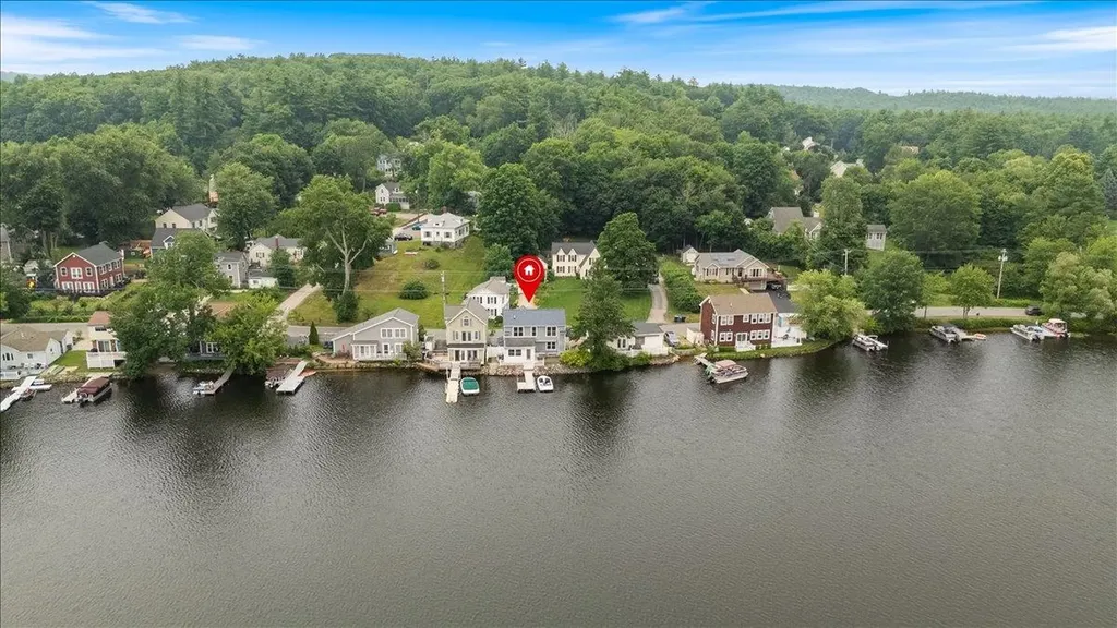 31 N Shore Road Derry NH 03038