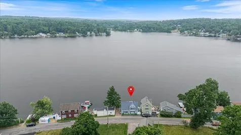 31 N Shore Road Derry NH 03038
