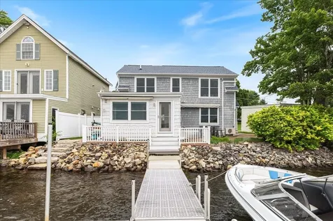 31 N Shore Road Derry NH 03038