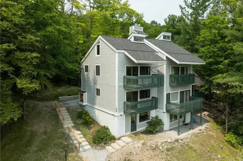 61 Rimrock Road Ludlow VT 05149