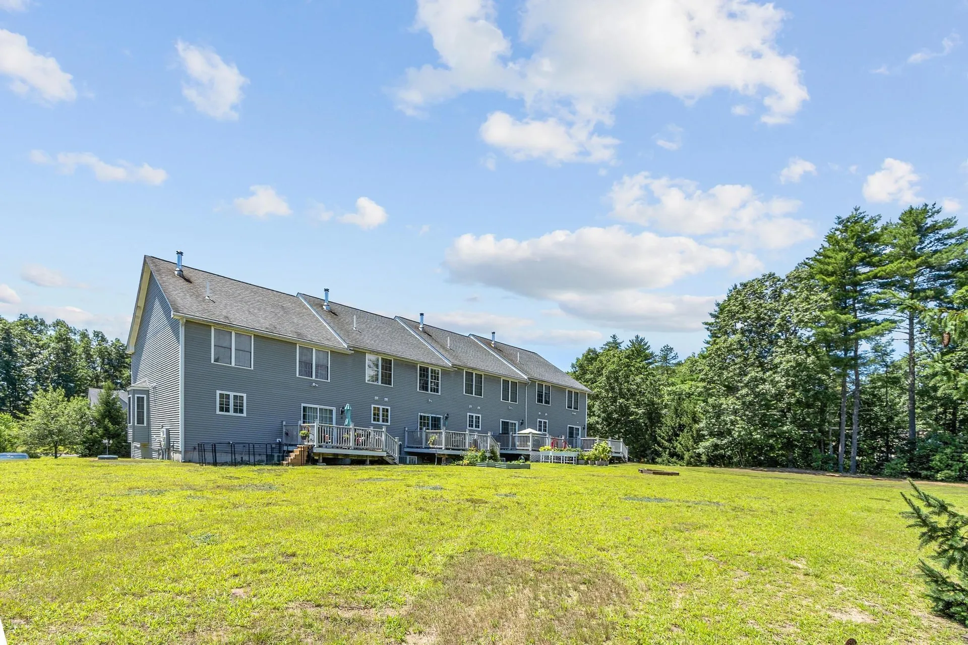 22 Scribner Road Fremont NH 03044
