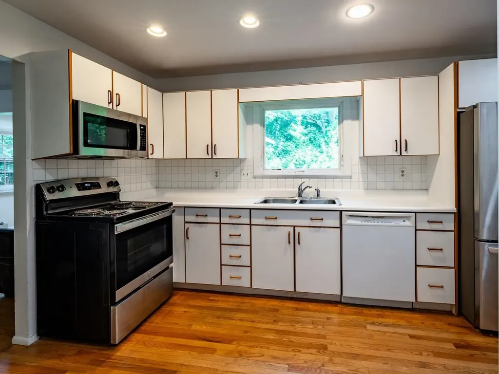 192 Killarney Drive Burlington VT 05408