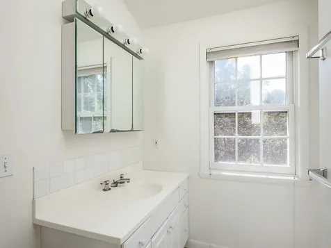 192 Killarney Drive Burlington VT 05408