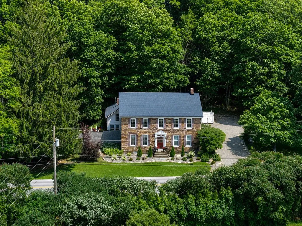 383 St. Albans Road Swanton VT 05488